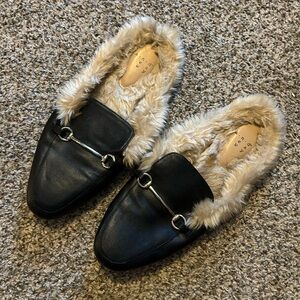 A new day | black & tan faux fur lined slides/flats